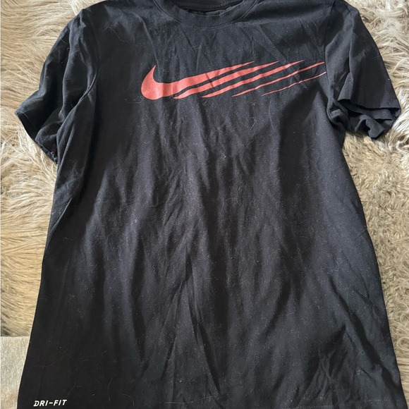 Lot of 5 Men’s Nike tees!! - Picture 10 of 11
